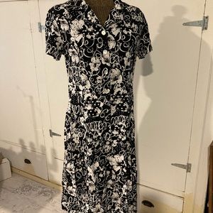 Cute Christopher & Banks Rayon Dress